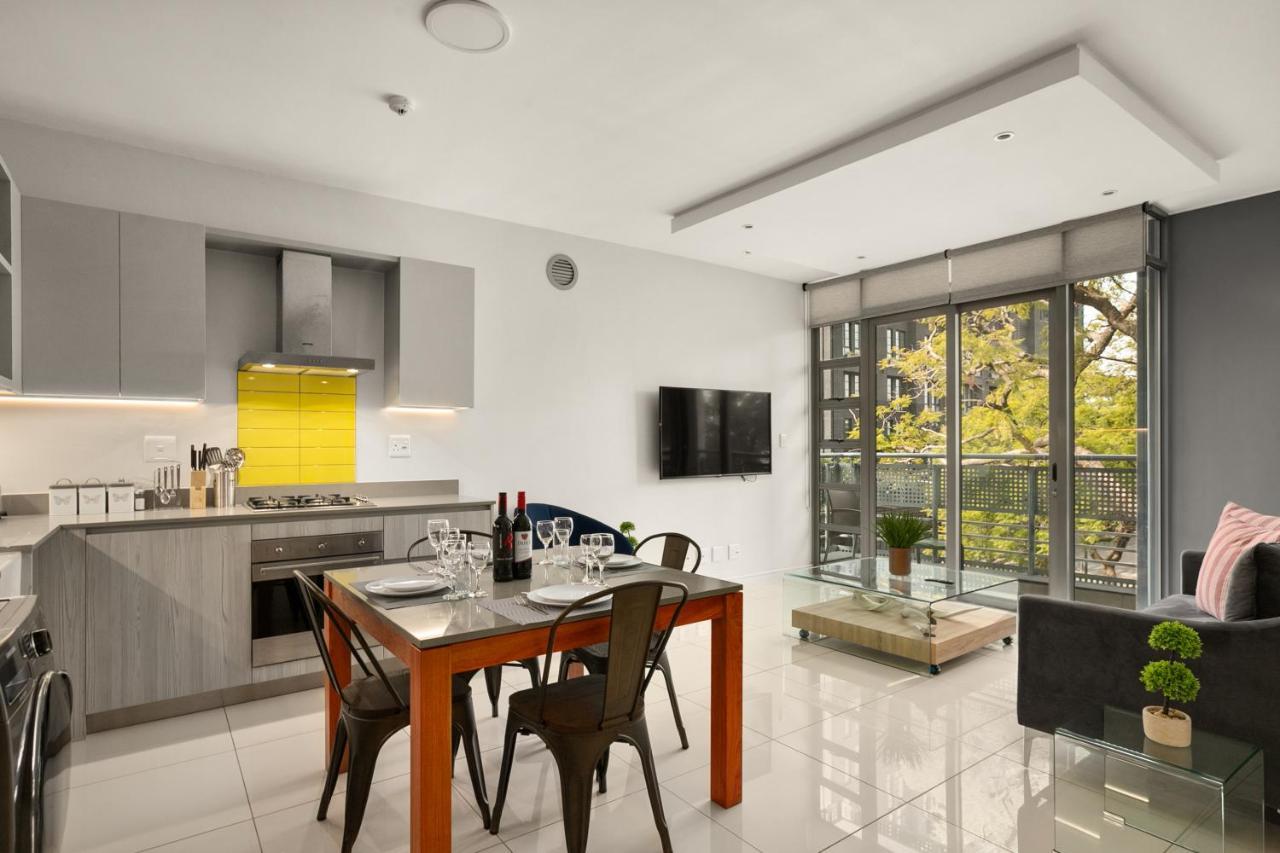 Easy Stay - The Median Rosebank جوهانسبورغ المظهر الخارجي الصورة