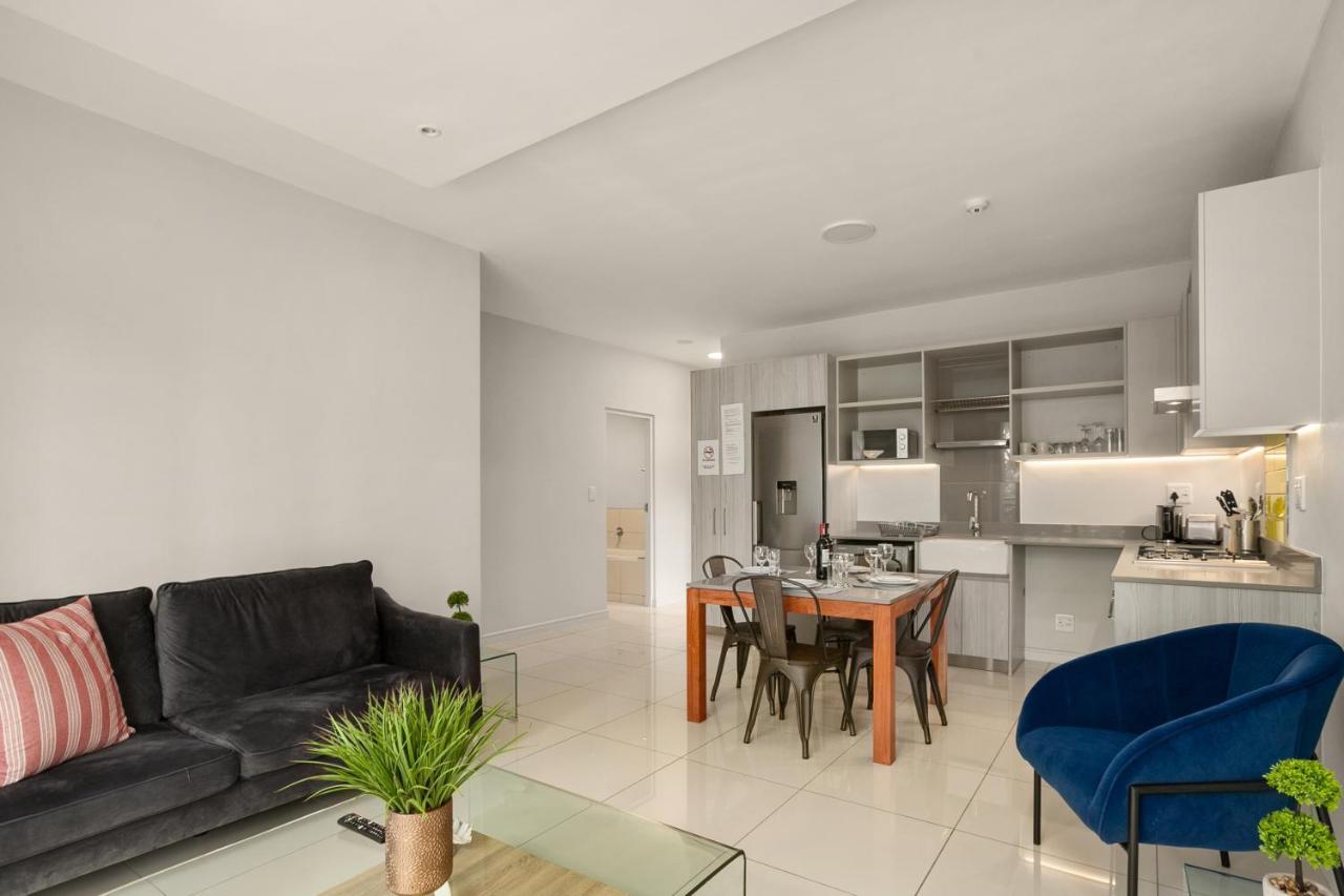 Easy Stay - The Median Rosebank جوهانسبورغ المظهر الخارجي الصورة