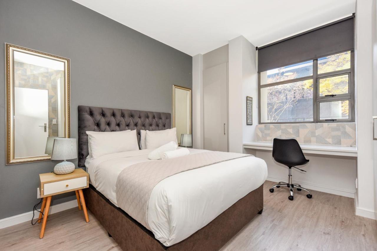 Easy Stay - The Median Rosebank جوهانسبورغ المظهر الخارجي الصورة