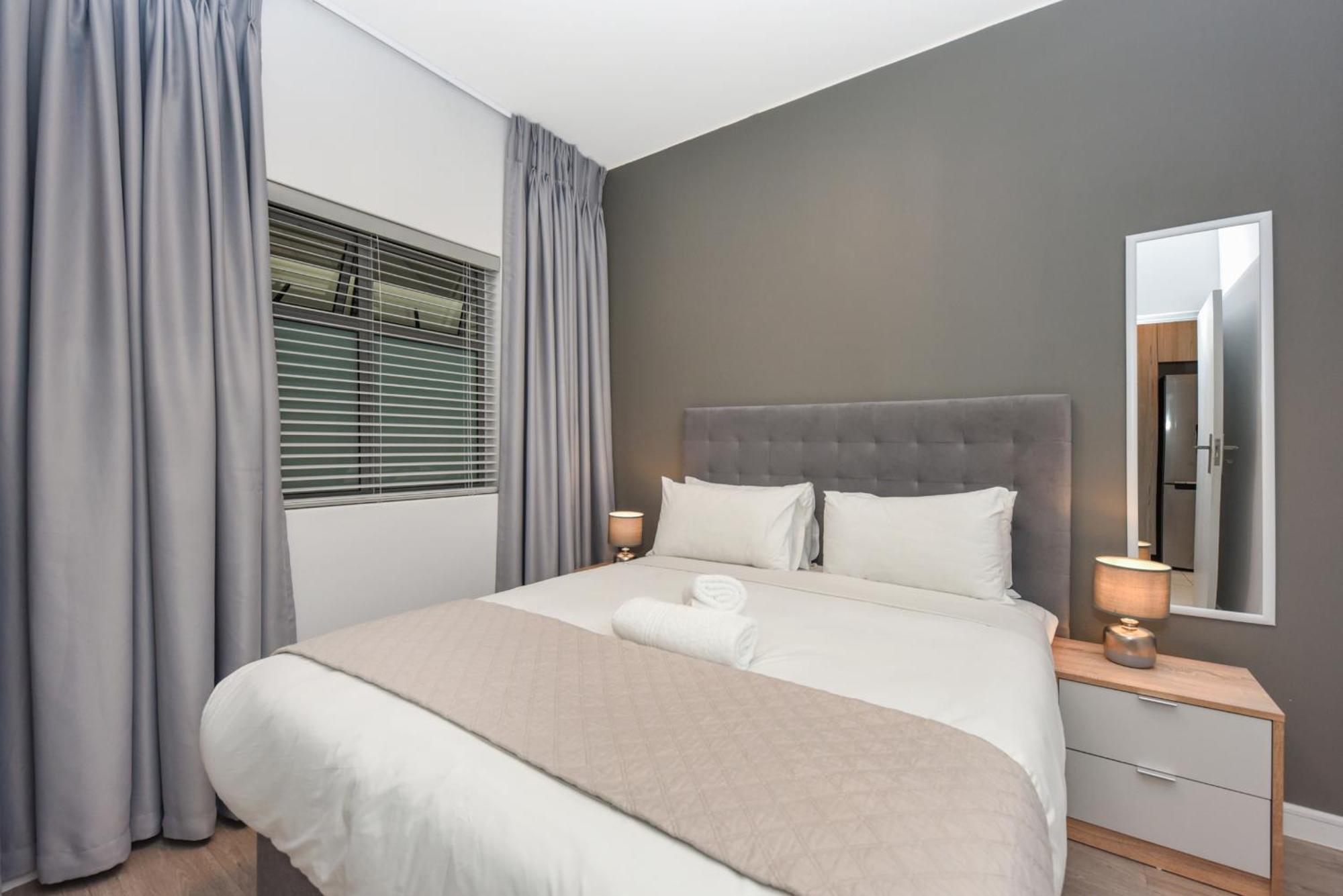 Easy Stay - The Median Rosebank جوهانسبورغ المظهر الخارجي الصورة
